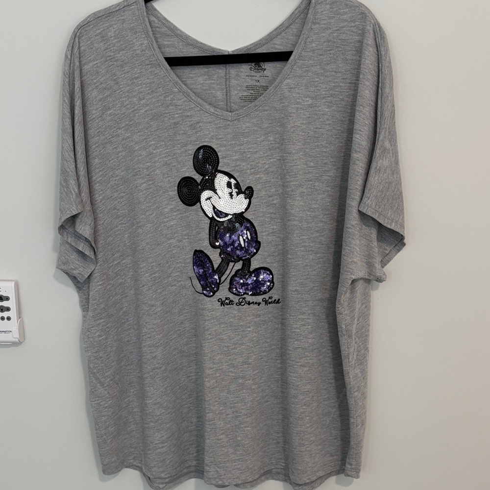 Disney Women's Gray and Black Mickey Mouse Tee